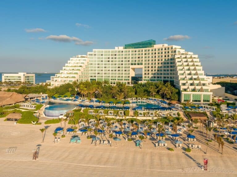 Hotel Live Aqua Cancun