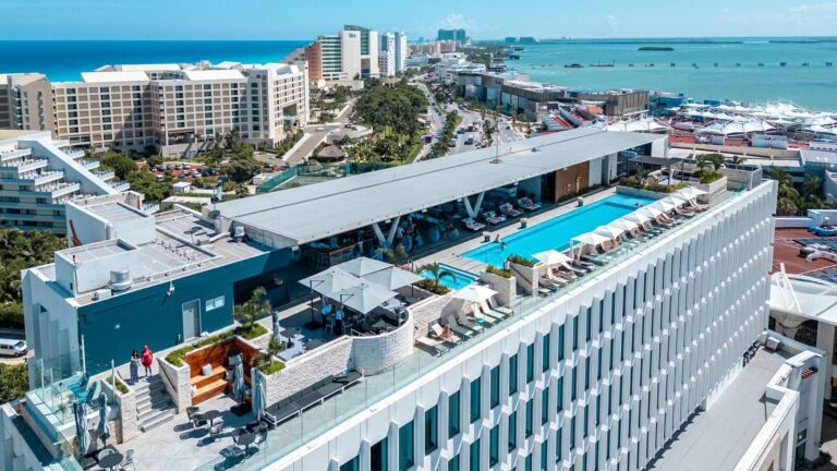 Hotel Canopy Hilton Cancun