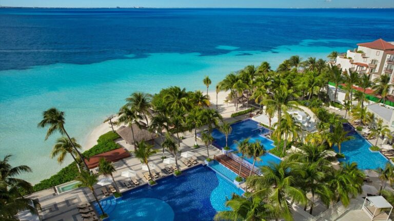 Hotel Dreams Sands Cancun Resort & Spa