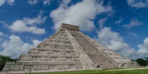 kukulkan temple chichen itza