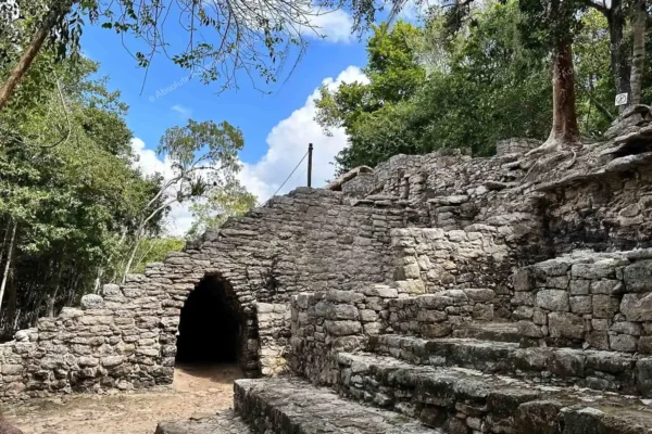 Privattour Coba Ruinen und Cenote in der Riviera Maya