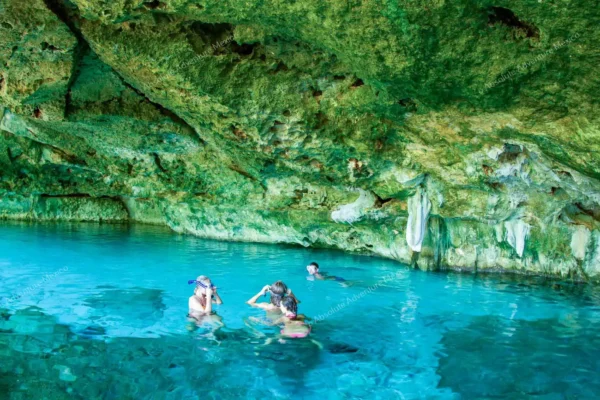 Privattour Private Tour in 2 Cenoten in der Riviera Maya